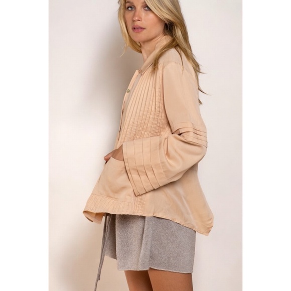 POL Apricot Pleated Wide Long Sleeve Button Down Shirt - Picture 2 of 6